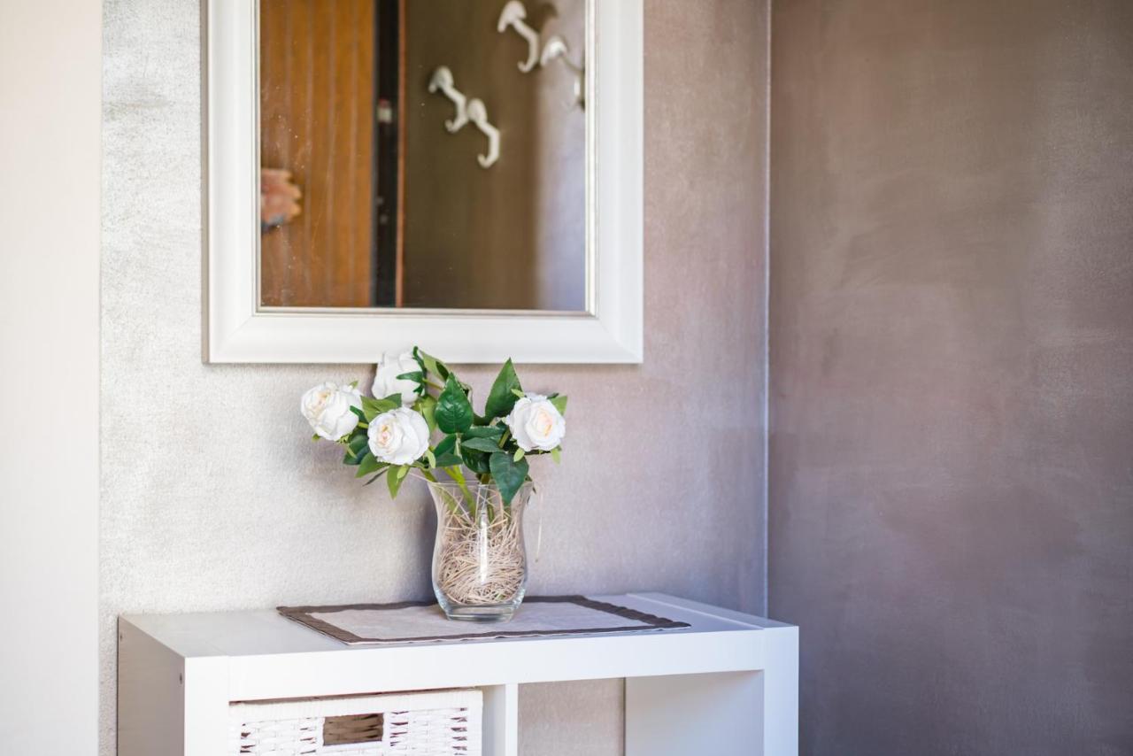 Sirmione Suite Private Terrace ภายนอก รูปภาพ